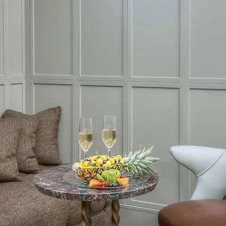 مارتيس بالاس 4* روما