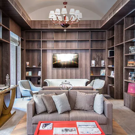 Martis Palace מלון